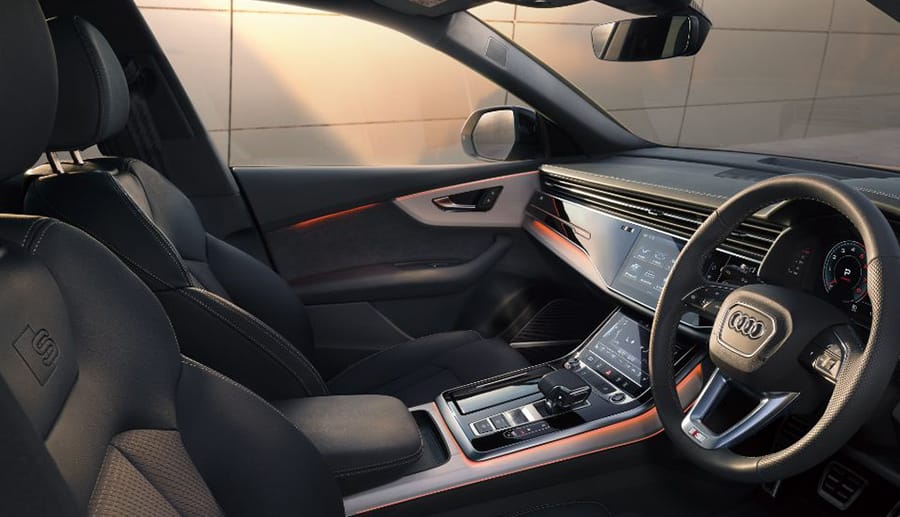 アウディ Q8 新型