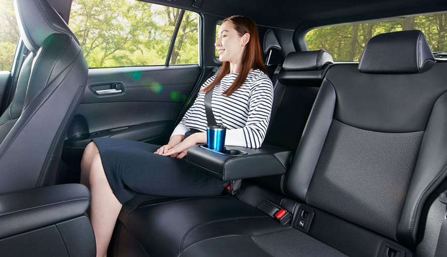 カローラクロスサイズ