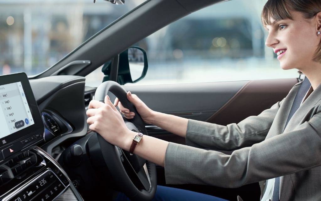 ハリアー 運転 怖い