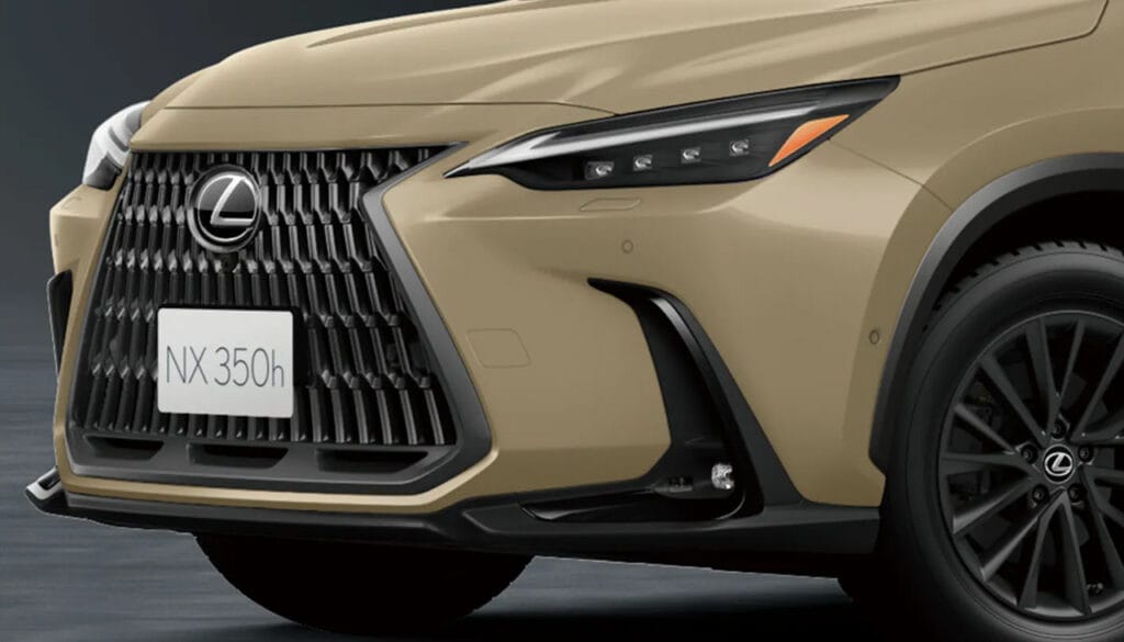 レクサス nx フル モデル チェンジ いつ