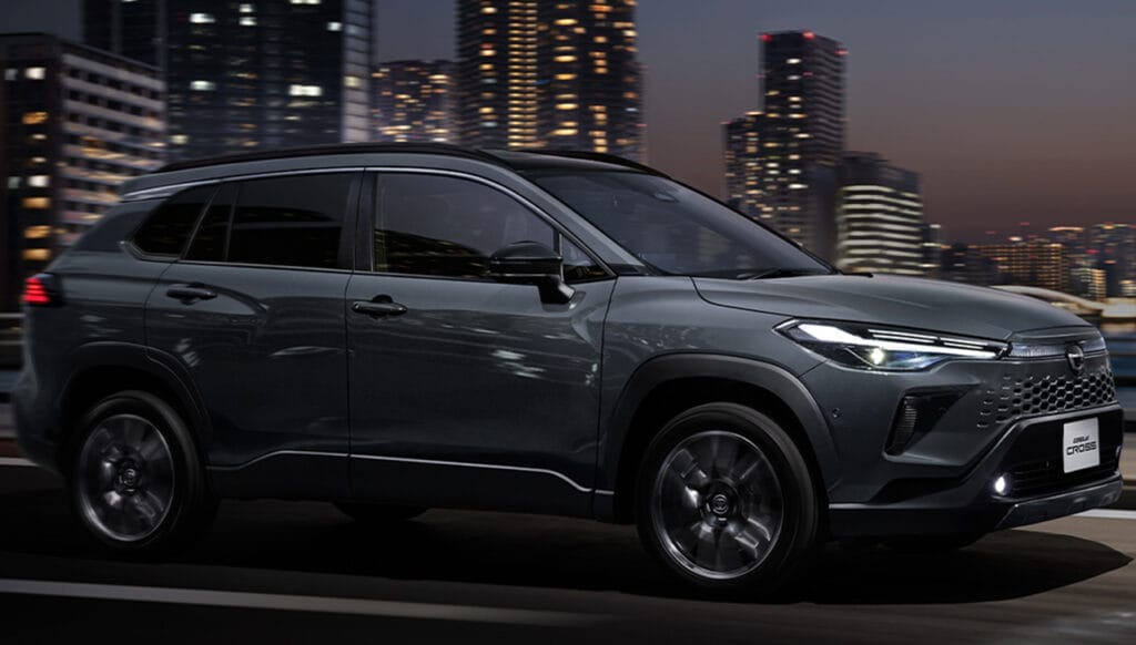 新型カローラ クロス