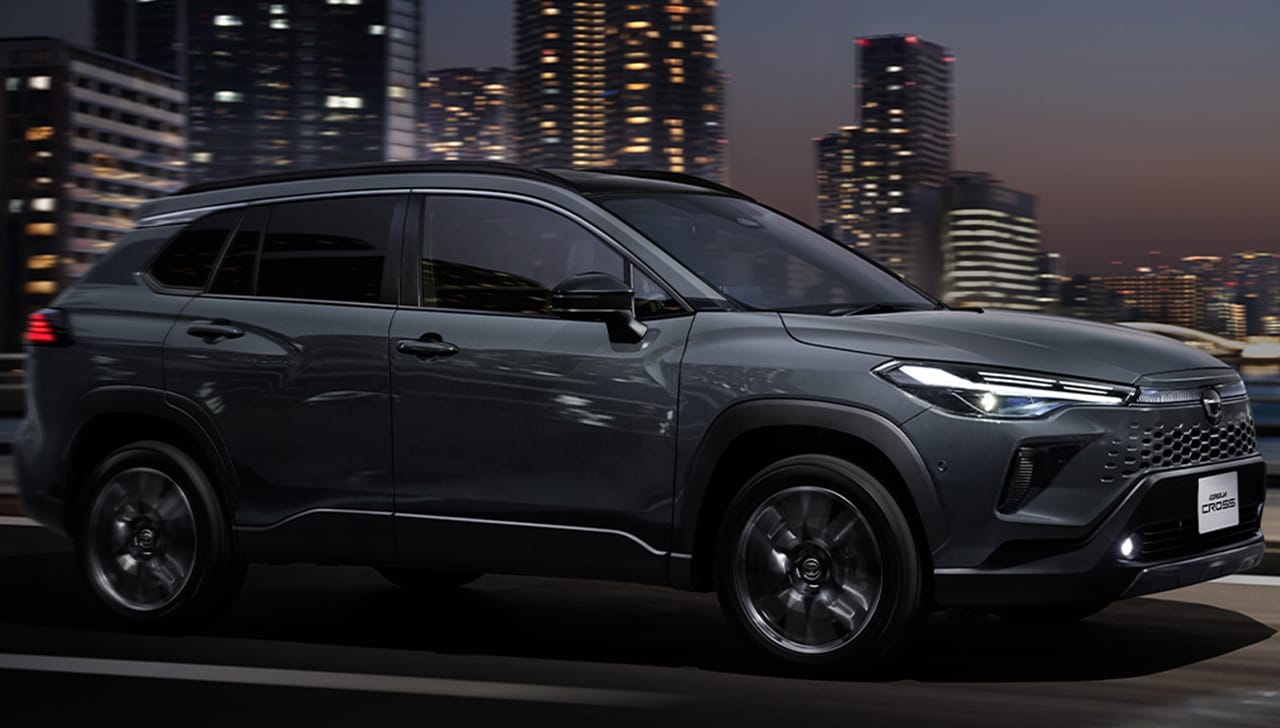 新型カローラ クロス