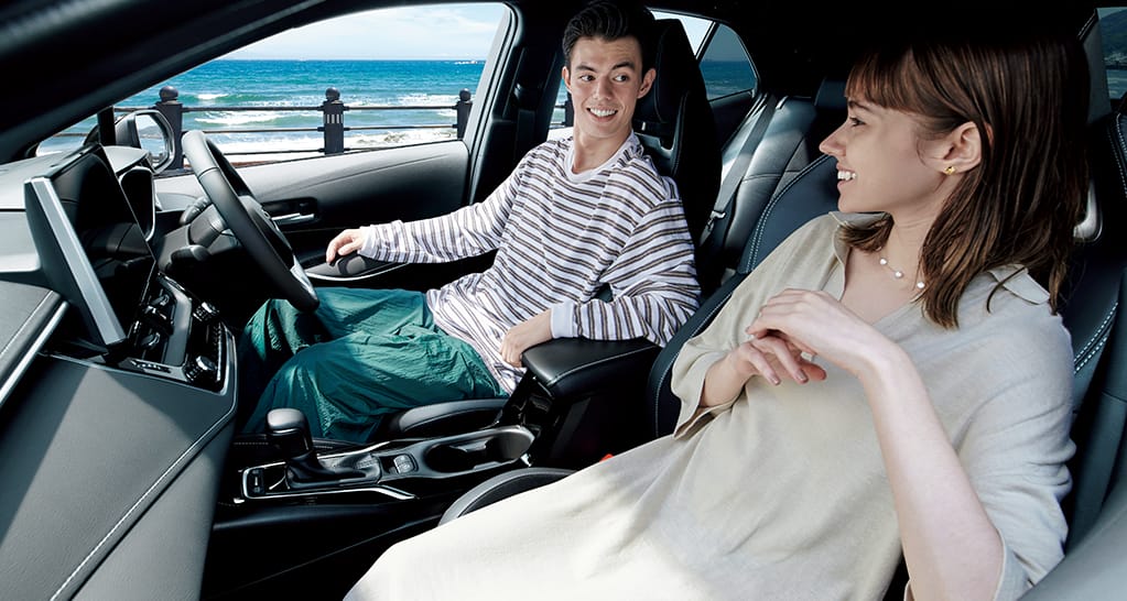 カローラスポーツ 売れない