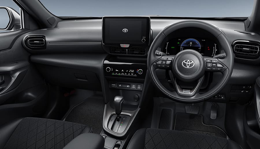 ヤリスクロス 狭い