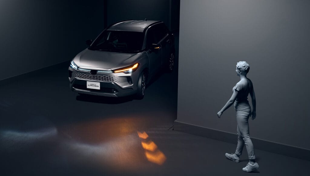 新型カローラ クロス