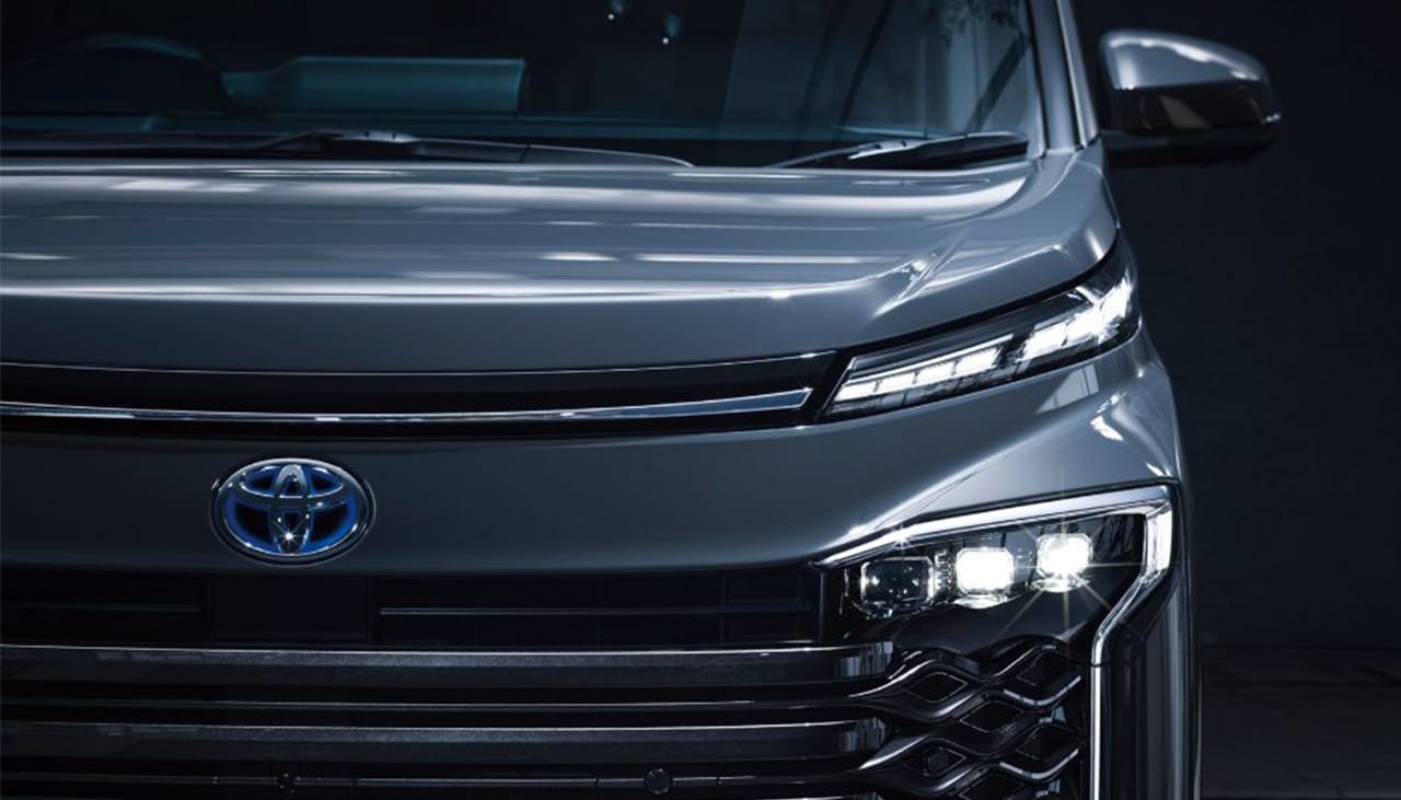 ヴォクシー 納期