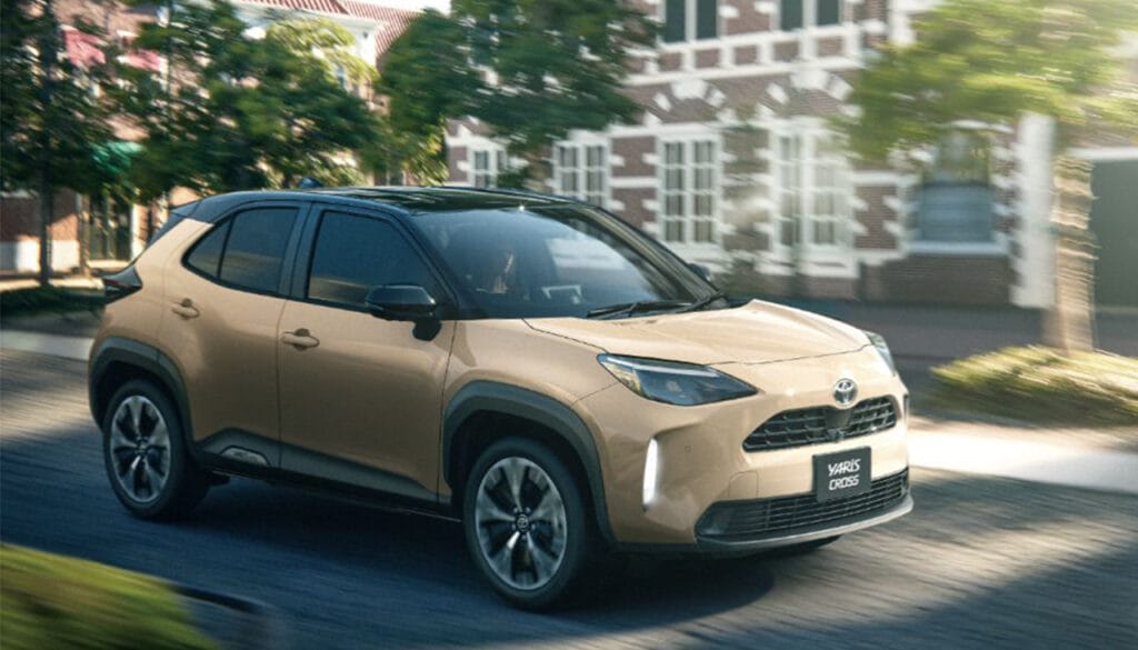 ヤリスクロス 狭い