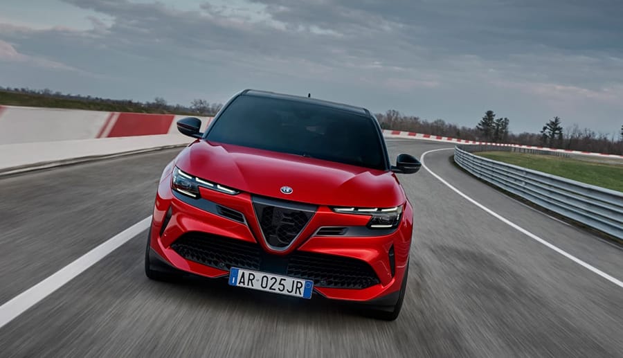 アルファロメオ ジュニア