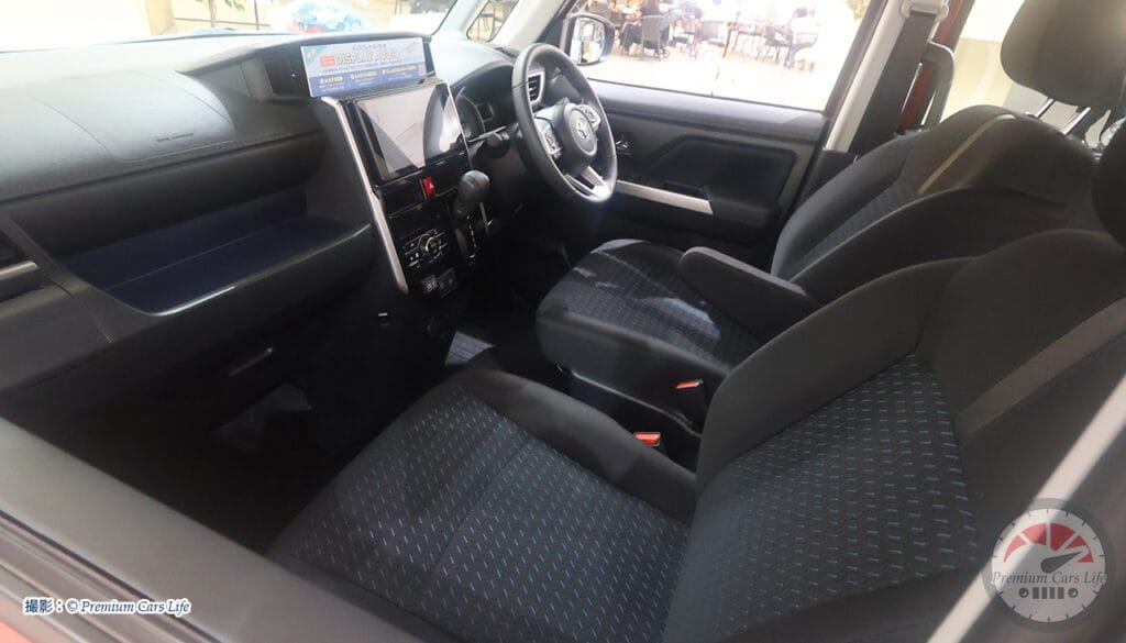 ルーミー現行モデル