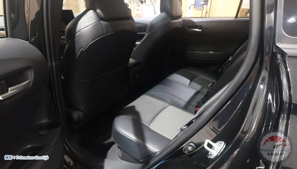 トヨタ カローラクロスHEV Zグレード現地撮影：© Premium Cars Life（ウエインズトヨタ神奈川・トレッサ横浜オートモール）