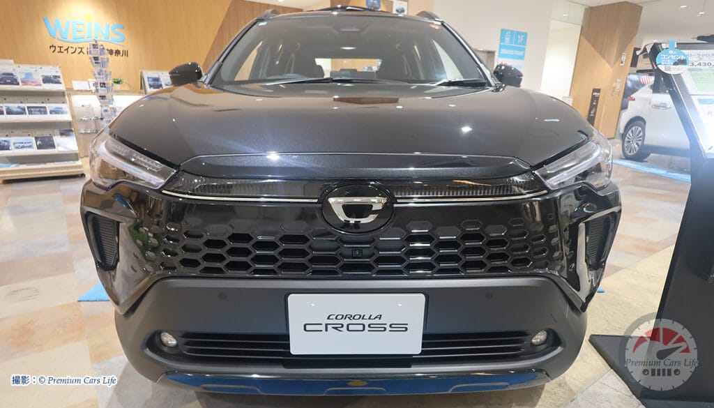 トヨタ カローラクロスHEV Zグレード現地撮影：© Premium Cars Life（ウエインズトヨタ神奈川・トレッサ横浜オートモール）