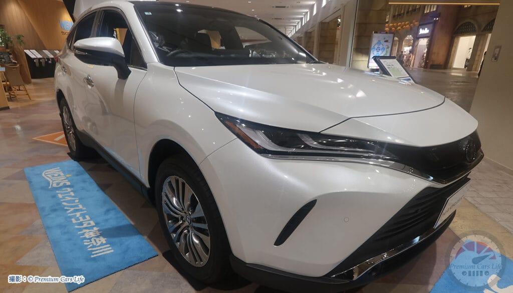 ハリアー　現地撮影：© Premium Cars Life（ウエインズトヨタ神奈川・トレッサ横浜オートモール）