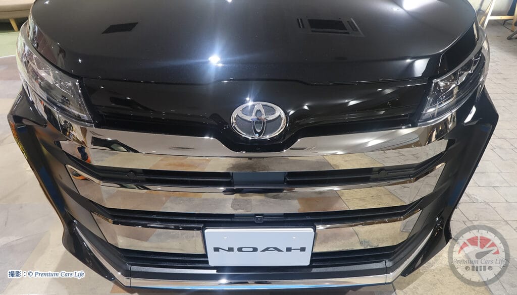 トヨタ ノア現地撮影：© Premium Cars Life（ウエインズトヨタ神奈川・トレッサ横浜オートモール）
