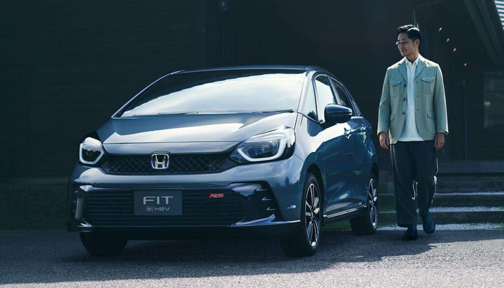フィットハイブリッド