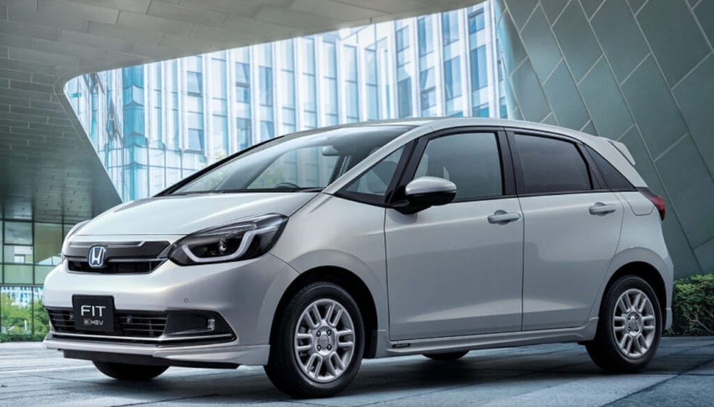 フィットハイブリッド